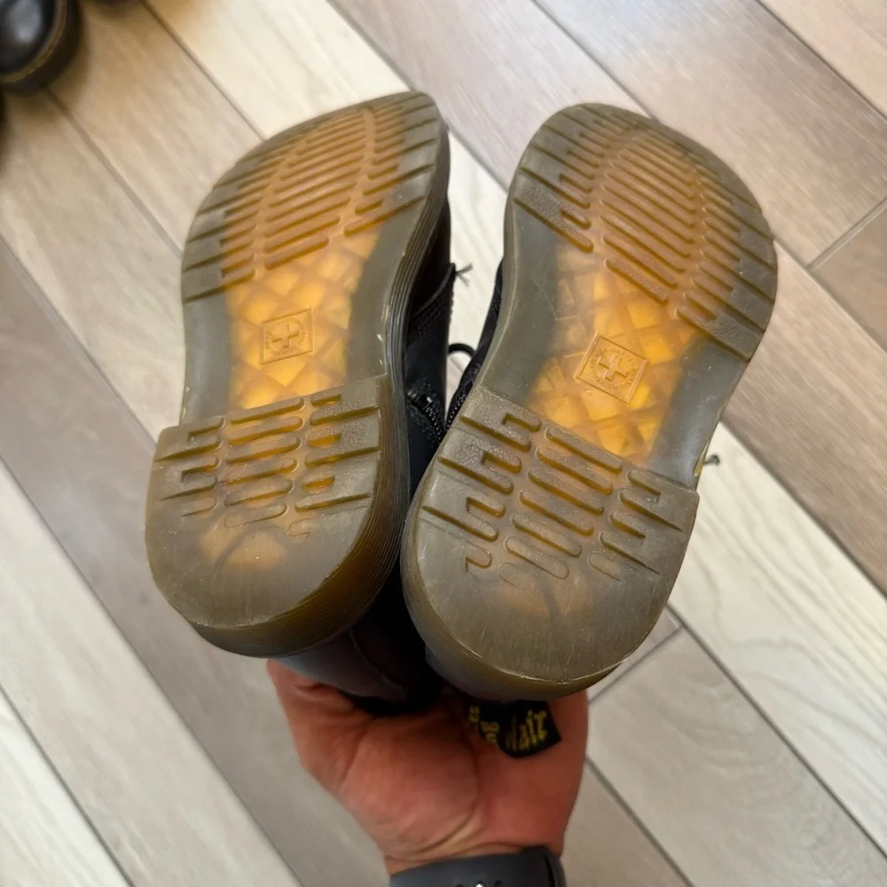Dr. Martens kids black Leather boots